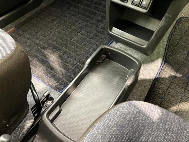 アルト ハイブリッドＸ　保証書／ディスプレイオーディオ／衝突安全装置／シートヒーター　前席／全方位モニター用カメラ／車線逸脱防止支援システム／ドライブレコーダー　前後／ヘッドランプ　ＬＥＤ／ＵＳＢジャック　全周囲カメラ（29枚目）