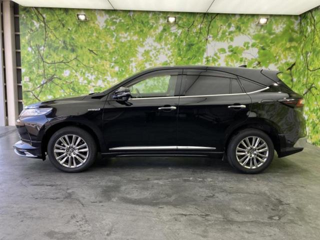 ハリアーハイブリッド ４ＷＤプレミアム　新品タイヤ／ＴＲＤエアロ／ＪＢＬ／保証書／純正　９インチ　ＳＤナビ／トヨタセーフティセンス／車線逸脱防止支援システム／シート　ハーフレザー／電動バックドア／ドライブレコーダー　前後　フルエアロ　４ＷＤ（2枚目）