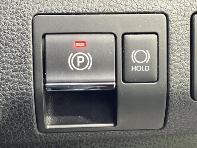 ハリアーハイブリッド ４ＷＤプレミアム　新品タイヤ／ＴＲＤエアロ／ＪＢＬ／保証書／純正　９インチ　ＳＤナビ／トヨタセーフティセンス／車線逸脱防止支援システム／シート　ハーフレザー／電動バックドア／ドライブレコーダー　前後　フルエアロ　４ＷＤ（26枚目）