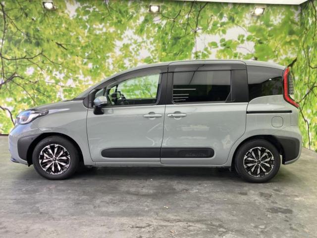 シエンタ ハイブリッドＺ　新品タイヤ／保証書／純正　ＳＤナビ／衝突安全装置／両側電動スライドドア／シートヒーター　前席／車線逸脱防止支援システム／パーキングアシスト　自動操舵／ヘッドランプ　ＬＥＤ／ＵＳＢジャック　バックカメラ（2枚目）