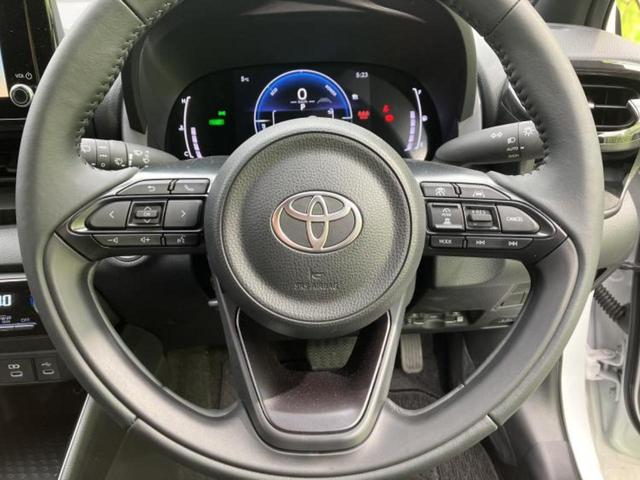 ヤリス ハイブリッドZ 保証書/ディスプレイオーディオ+ナビ/シートヒーター/車線逸脱防止支援システム/シート ハーフレザー/ドライブレコーダー 前後/ヘッドランプ LED/USBジャック/ETC2.0 バックカメラ(16枚目)