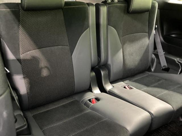 アルファード Ｓタイプゴールド　新品タイヤ／保証書／ディスプレイオーディオ９インチ／フリップダウンモニター　純正　１２．１インチ／衝突安全装置／両側電動スライドドア／車線逸脱防止支援システム／シート　ハーフレザー　バックカメラ　ＴＶ（6枚目）