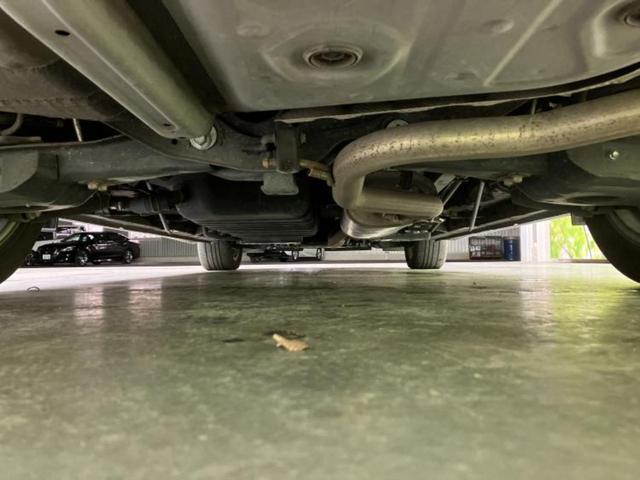 アルファード Ｓタイプゴールド　新品タイヤ／保証書／ディスプレイオーディオ９インチ／フリップダウンモニター　純正　１２．１インチ／衝突安全装置／両側電動スライドドア／車線逸脱防止支援システム／シート　ハーフレザー　バックカメラ　ＴＶ（48枚目）