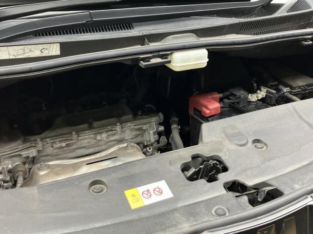 アルファード Ｓタイプゴールド　新品タイヤ／保証書／ディスプレイオーディオ９インチ／フリップダウンモニター　純正　１２．１インチ／衝突安全装置／両側電動スライドドア／車線逸脱防止支援システム／シート　ハーフレザー　バックカメラ　ＴＶ（51枚目）