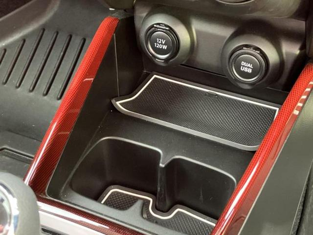 スイフトスポーツ スポーツ　保証書／ディスプレイオーディオ９インチ／衝突安全装置／シートヒーター　運転席／車線逸脱防止支援システム／ヘッドランプ　ＬＥＤ／ＵＳＢジャック／Ｂｌｕｅｔｏｏｔｈ接続／ＥＴＣ／ＥＢＤ付ＡＢＳ　禁煙車（28枚目）