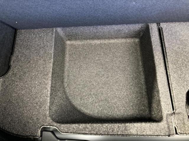 ＭＡＺＤＡ３ファストバック １５Ｓツーリング　保証書／ディスプレイオーディオ１０インチ／アイアクティブセンス（マツダ）／３６０°ビューモニター／車線逸脱防止支援システム／ヘッドランプ　ＬＥＤ／ＵＳＢジャック／Ｂｌｕｅｔｏｏｔｈ接続　ワンオーナー（24枚目）