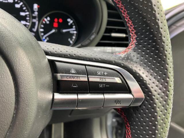 ＭＡＺＤＡ３ファストバック １５Ｓツーリング　保証書／ディスプレイオーディオ１０インチ／アイアクティブセンス（マツダ）／３６０°ビューモニター／車線逸脱防止支援システム／ヘッドランプ　ＬＥＤ／ＵＳＢジャック／Ｂｌｕｅｔｏｏｔｈ接続　ワンオーナー（37枚目）