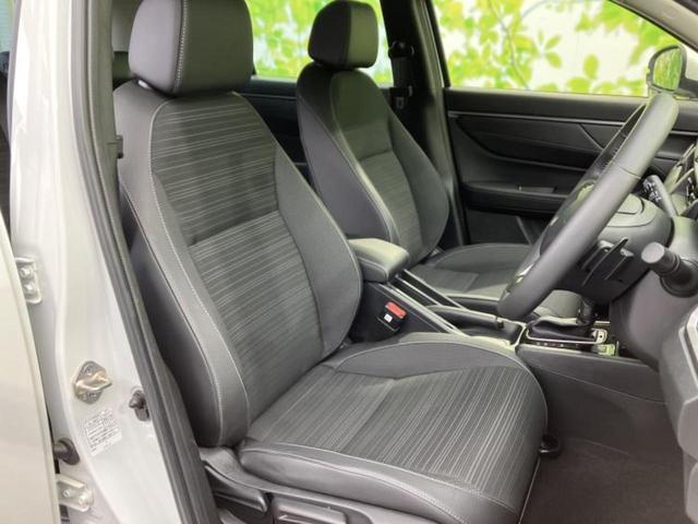 ＷＲ－Ｖ Ｚ　保証書／純正　８インチ　ナビ／ホンダセンシング／車線逸脱防止支援システム／シート　ハーフレザー／ヘッドランプ　ＬＥＤ／ＵＳＢジャック／Ｂｌｕｅｔｏｏｔｈ接続／ＥＴＣ／ＥＢＤ付ＡＢＳ／横滑り防止装置（4枚目）