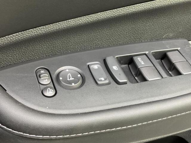 ＷＲ－Ｖ Ｚ　保証書／純正　８インチ　ナビ／ホンダセンシング／車線逸脱防止支援システム／シート　ハーフレザー／ヘッドランプ　ＬＥＤ／ＵＳＢジャック／Ｂｌｕｅｔｏｏｔｈ接続／ＥＴＣ／ＥＢＤ付ＡＢＳ／横滑り防止装置（37枚目）