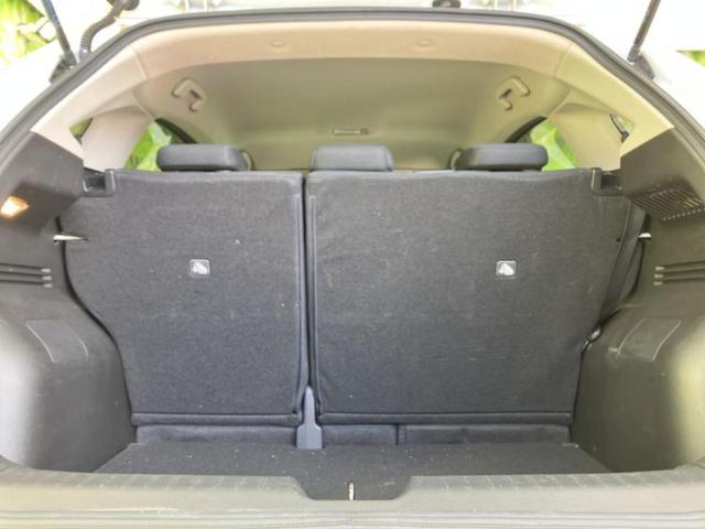 ノート Ｘ　保証書／純正　９インチ　ＳＤナビ／インテリジェントルームミラー／衝突安全装置／アラウンドビューモニター／車線逸脱防止支援システム／プロパイロット／ドライブレコーダー　純正／ヘッドランプ　ＬＥＤ　ＥＴＣ（8枚目）