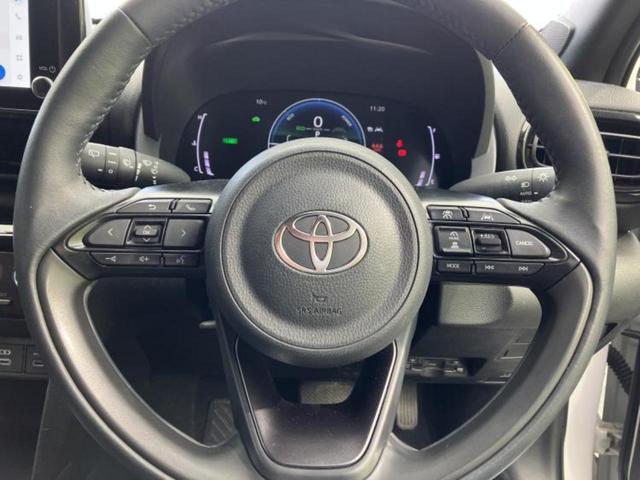 ヤリスクロス ハイブリッドＺアドベンチャー　保証書／ディスプレイオーディオ＋ナビ８インチ／トヨタセーフティセンス／シートヒーター　前席／パノラミックビューモニター／車線逸脱防止支援システム／シート　合皮／ドライブレコーダー　前後　全周囲カメラ（14枚目）