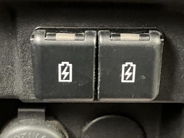 スペーシアカスタム ハイブリッドＸＳターボ　保証書／純正　８インチ　ＳＤナビ／デュアルカメラブレーキサポート（スズキ）／両側電動スライドドア／シートヒーター　運転席／車線逸脱防止支援システム／シート　ハーフレザー　ターボ　ＬＥＤヘッドランプ（39枚目）