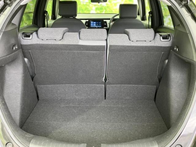 フィット ＲＳ　保証書／ディスプレイオーディオ９インチ／ホンダセンシング／車線逸脱防止支援システム／シート　ハーフレザー／ドライブレコーダー　前後／ヘッドランプ　ＬＥＤ／ＵＳＢジャック　衝突被害軽減システム　禁煙車（8枚目）