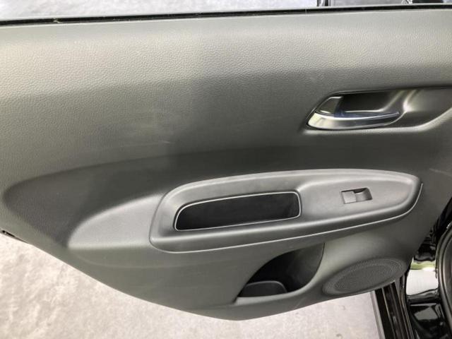 フィット ＲＳ　保証書／ディスプレイオーディオ９インチ／ホンダセンシング／車線逸脱防止支援システム／シート　ハーフレザー／ドライブレコーダー　前後／ヘッドランプ　ＬＥＤ／ＵＳＢジャック　衝突被害軽減システム　禁煙車（23枚目）