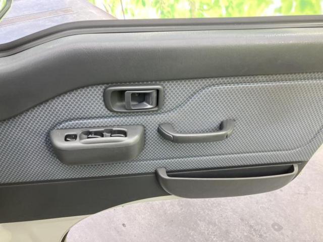 ハイゼットトラック ４ＷＤジャンボリミテッド　社外　ＳＤナビ／ヘッドランプ　ＬＥＤ／ＥＴＣ／ワンセグＴＶ／エアバッグ　運転席／パワーウインドウ／キーレスエントリー／パワーステアリング／マニュアルエアコン　ＬＥＤヘッドランプ　４ＷＤ（8枚目）