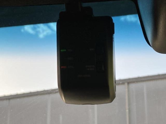 Ｎ－ＢＯＸカスタム Ｌ・ターボ　新品タイヤ／保証書／純正　ＳＤナビ／衝突安全装置／両側電動スライドドア／シートヒーター／車線逸脱防止支援システム／シート　ハーフレザー／ヘッドランプ　ＬＥＤ／ＵＳＢジャック／Ｂｌｕｅｔｏｏｔｈ接続（37枚目）