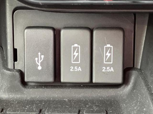 Ｎ－ＢＯＸカスタム Ｌ・ターボ　新品タイヤ／保証書／純正　ＳＤナビ／衝突安全装置／両側電動スライドドア／シートヒーター／車線逸脱防止支援システム／シート　ハーフレザー／ヘッドランプ　ＬＥＤ／ＵＳＢジャック／Ｂｌｕｅｔｏｏｔｈ接続（40枚目）