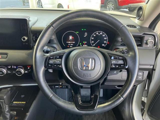 ヴェゼル ｅＨＥＶ　Ｚ　保証書／ディスプレイオーディオ＋ナビ／衝突安全装置／シートヒーター／全方位モニター／車線逸脱防止支援システム／シート　ハーフレザー／電動バックドア／ドライブレコーダー　前後　衝突被害軽減システム（12枚目）