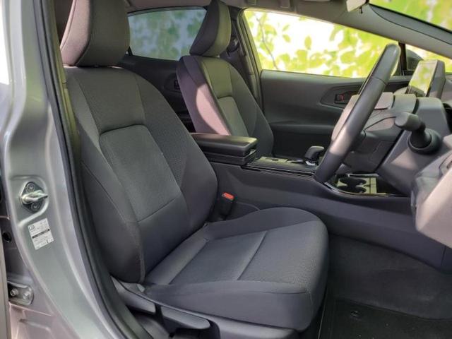 プリウス Ｘ　モデリスタエアロ／保証書／ディスプレイオーディオ＋ナビ／トヨタセーフティセンス／車線逸脱防止支援システム／ヘッドランプ　ＬＥＤ／Ｂｌｕｅｔｏｏｔｈ接続／ＥＴＣ２．０／ＥＢＤ付ＡＢＳ　フルエアロ　禁煙車（4枚目）