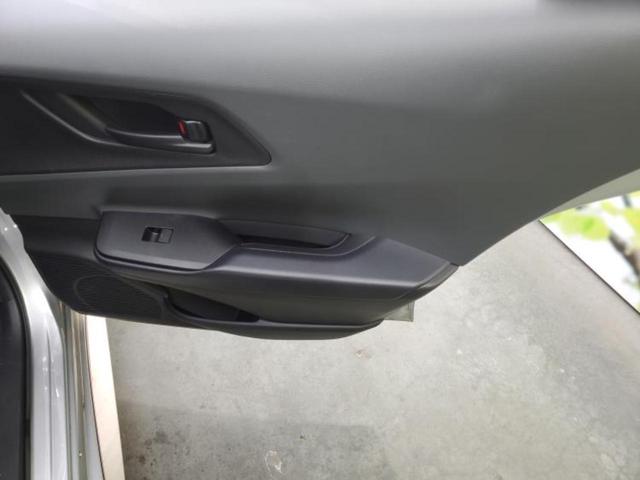 プリウス Ｘ　モデリスタエアロ／保証書／ディスプレイオーディオ＋ナビ／トヨタセーフティセンス／車線逸脱防止支援システム／ヘッドランプ　ＬＥＤ／Ｂｌｕｅｔｏｏｔｈ接続／ＥＴＣ２．０／ＥＢＤ付ＡＢＳ　フルエアロ　禁煙車（22枚目）