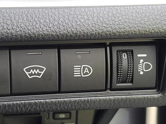 プリウス Ｘ　モデリスタエアロ／保証書／ディスプレイオーディオ＋ナビ／トヨタセーフティセンス／車線逸脱防止支援システム／ヘッドランプ　ＬＥＤ／Ｂｌｕｅｔｏｏｔｈ接続／ＥＴＣ２．０／ＥＢＤ付ＡＢＳ　フルエアロ　禁煙車（27枚目）