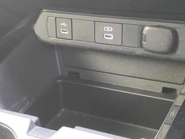 プリウス Ｘ　モデリスタエアロ／保証書／ディスプレイオーディオ＋ナビ／トヨタセーフティセンス／車線逸脱防止支援システム／ヘッドランプ　ＬＥＤ／Ｂｌｕｅｔｏｏｔｈ接続／ＥＴＣ２．０／ＥＢＤ付ＡＢＳ　フルエアロ　禁煙車（34枚目）