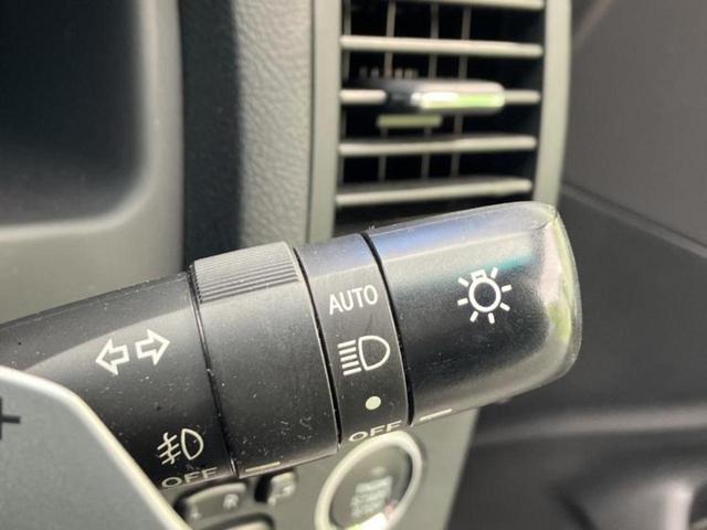 マークＸ ２５０Ｇ　Ｓパッケージ　保証書／純正　ＳＤナビ／ドライブレコーダー　社外／ヘッドランプ　ＨＩＤ／Ｂｌｕｅｔｏｏｔｈ接続／ＥＴＣ／ＥＢＤ付ＡＢＳ／横滑り防止装置／クルーズコントロール／フルセグＴＶ／ＤＶＤ　電動シート　ドラレコ（15枚目）