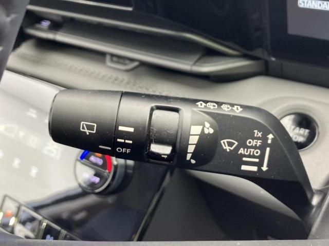 セレナ ｅパワールキシオン　保証書／純正　１２．３インチ　メモリーナビ／インテリジェントルームミラー／エマージェンシーブレーキ／両側電動スライドドア／アラウンドビューモニター／車線逸脱防止支援システム／シート　合皮　全周囲カメラ（18枚目）