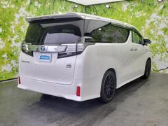 全国に店舗を展開しているのでどこでもお取り寄せが可能です！この車が気になるけど遠方だから・・・と諦める必要はありません！※別途陸送費が必要です。 3