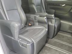 ＷＥＣＡＲＳではほぼ毎日新しい在庫車両を入荷しております！お客様のこだわりを叶える１台がきっとＷＥＣＡＲＳにあるはずです！ 5