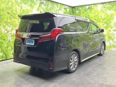 �����Ź�ޤ�Ÿ�����Ƥ���ΤǤɤ��Ǥ⤪���󤻤���ǽ�Ǥ������μ֤����ˤʤ뤱�ɱ��������顦�����������ɬ�פϤ���ޤ��󡪢�����Φ����ɬ�פǤ��� 3