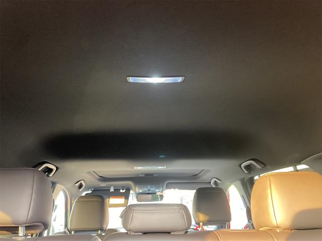 CX-8 XD Lパッケージ ワンオーナー サンルーフ 革シート キーレス フルセグ ナビ&TV 19アルミホイール 乗車定員7人 ディーゼル エアバッグ オートマ フル装備 ETC バックカメラ スマートキー(12枚目)