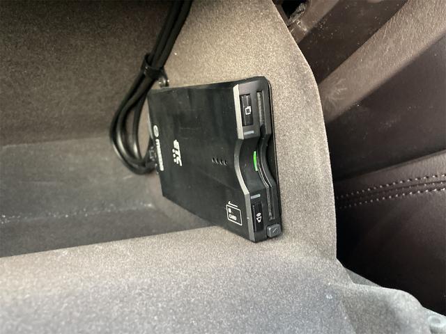 CX-8 XD Lパッケージ ワンオーナー サンルーフ 革シート キーレス フルセグ ナビ&TV 19アルミホイール 乗車定員7人 ディーゼル エアバッグ オートマ フル装備 ETC バックカメラ スマートキー(25枚目)