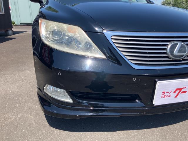 ＬＳ ＬＳ４６０　バージョンＣ　Ｉパッケージ　ＥＴＣ　クリアランスソナー　オートクルーズコントロール　バックカメラ　ナビ　アルミホイール　オートライト　ＨＩＤ　サンルーフ　ＡＴ　スマートキー　電動格納ミラー　電動リアゲート　盗難防止システム（13枚目）