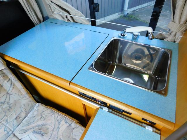 キャンピングカー ナッツRV ラディッシュ キャンパー特装車(12枚目)