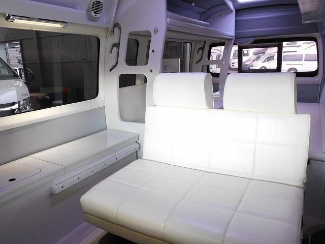 キャンピングカー S&H製 オリジナルキャンパー 2700ccガソリン ポップアップルーフ 窓埋め 9名乗車4名就寝 リアラダー シンク アウターシャワー ツインサブBT 1500Wインバーター(51枚目)