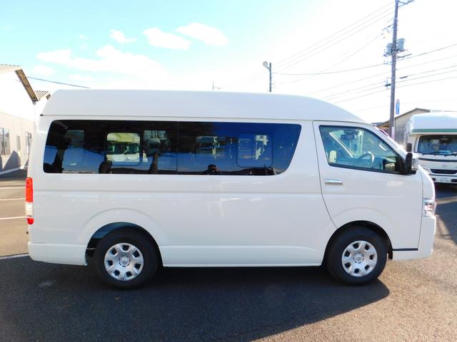 キャンピングカー FOCS フジカーズジャパンオリジナル Dsコンパクト 8名乗車3名就寝 2000ccガソリン 2WD 8ナンバーキャンピング登録 シンク 冷蔵庫 サブバッテリー 外部電源・充電器(22枚目)
