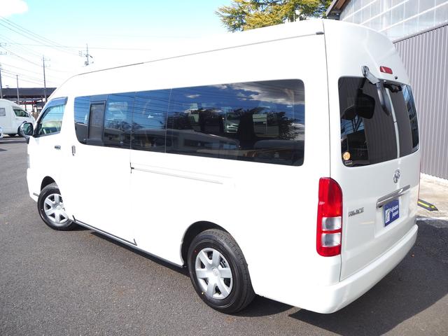 キャンピングカー ハイエース3型 ノースライフ製トラベルスター FFヒーター ツインサブ 後部モニター マックスファン 網戸3枚 シェード シンク カセットコンロ 9名乗車3名就寝 新品タイヤ(19枚目)