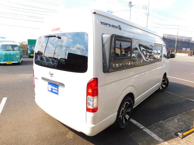 キャンピングカー トイファクトリー製 トイズボックス540 出窓 2700cc 5名乗車5名就寝 FFヒーター 冷蔵庫 テレビ マックスファン サイドオーニング ツインサブバッテリー 外部電源・充電器(19枚目)