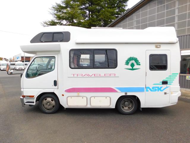 　キャンピングカー　キャンピングカー広島　トラベラーアスク　４６００ｃｃディーゼル　不適合車　リアＷタイヤ　７名乗車５名就寝　ＦＦヒーター　トイレ　冷蔵庫　コンロ　サイドオーニング　ソーラーパネル２枚(26枚目)