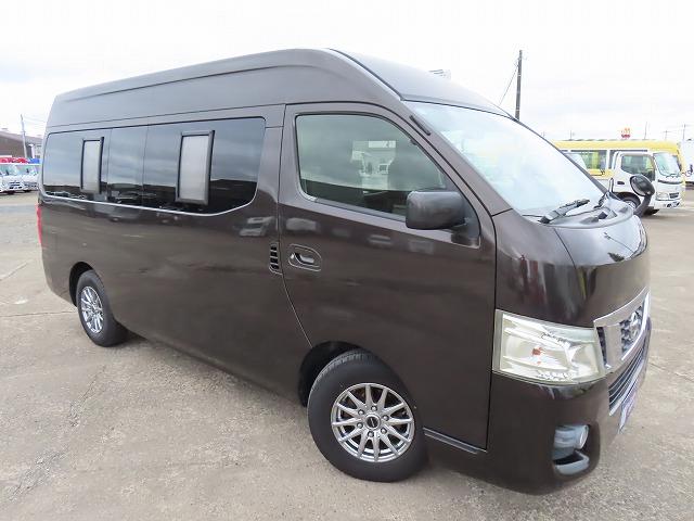 キャラバン 　キャンピングカー　ビークル　デュオ　タイプＣ　６名乗車３名就寝　シンク　冷蔵庫　液晶テレビ　ツインサブバッテリー　走行充電　外部充電　３５０Ｗインバーター　外部電源　ルーフベント　オーニング（18枚目）
