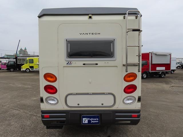 カムロード  キャンピングカー バンテック ジル480スキップ シンク 冷蔵庫 電子レンジ 液晶テレビ ポータブルトイレ トリプルサブバッテリー 走行充電 外部充電 1500Wインバーター 外部電源 ソーラーパネル(23枚目)