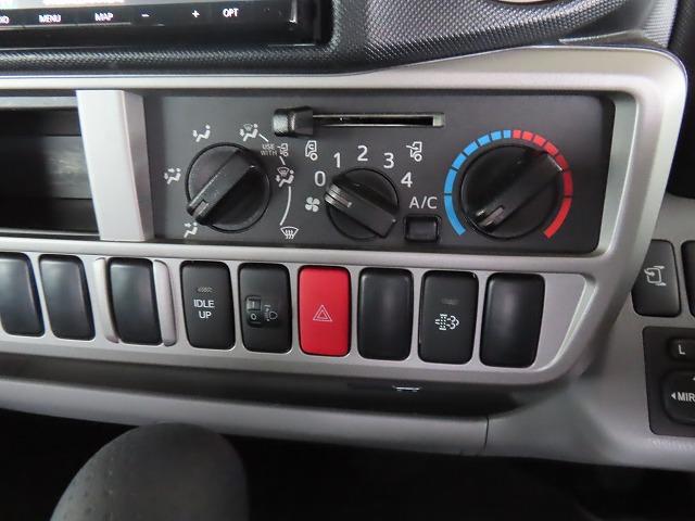 カムロード  キャンピングカー バンテック ジル480スキップ シンク 冷蔵庫 電子レンジ 液晶テレビ ポータブルトイレ トリプルサブバッテリー 走行充電 外部充電 1500Wインバーター 外部電源 ソーラーパネル(41枚目)