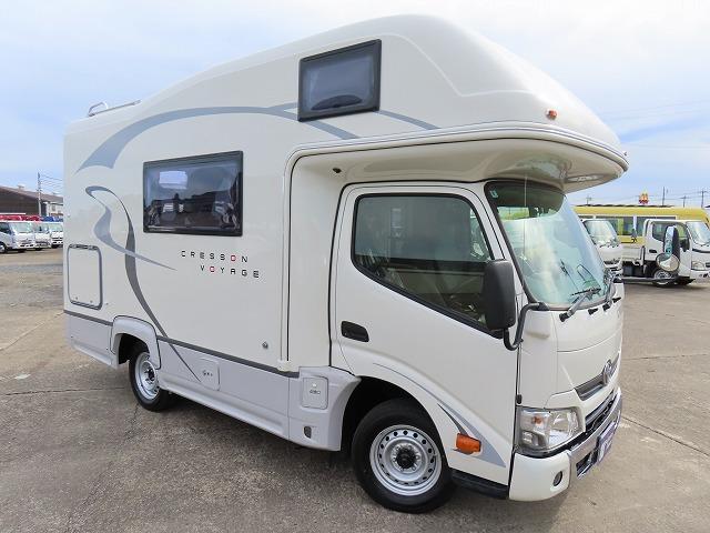 カムロード キャンピングカー ナッツRV クレソンボヤージュ 7名乗車6名就寝 シンク 冷蔵庫 テレビアンテナ ツインサブバッテリー 走行充電 外部充電 外部電源 ソーラーパネル マックスファン FFヒーター(18枚目)