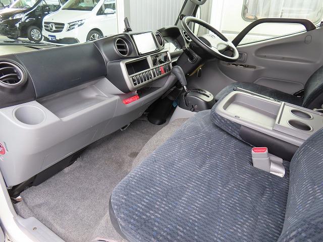 カムロード キャンピングカー ナッツRV クレソンボヤージュ 7名乗車6名就寝 シンク 冷蔵庫 テレビアンテナ ツインサブバッテリー 走行充電 外部充電 外部電源 ソーラーパネル マックスファン FFヒーター(39枚目)