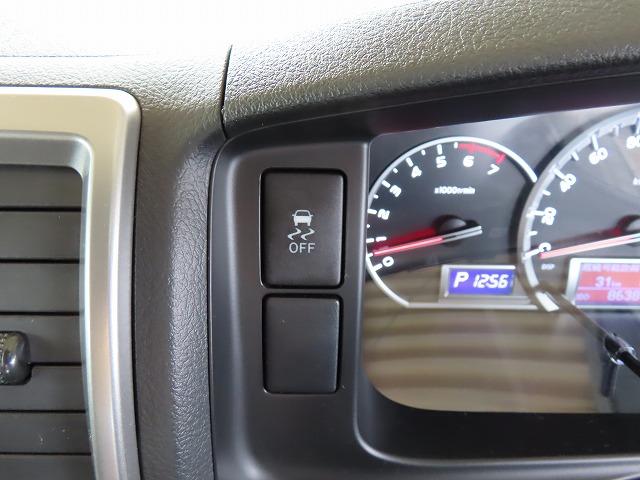 ハイエースバン キャンピングカー FOCS シエスタ 8名乗車3名就寝 シンク 冷蔵庫 フリップダウンモニター シングルサブバッテリー 走行充電 外部充電 1500Wインバーター 外部電源 メモリーナビ(39枚目)