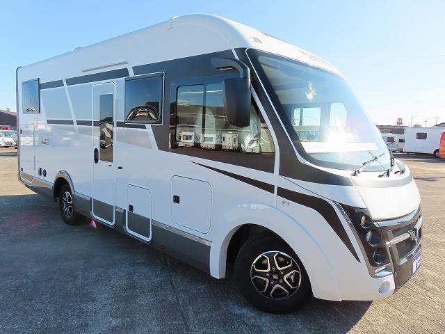 デュカト 　モービルヴェッタ　Ｋヨットテクノライン８６　２２００ｃｃディーゼルターボ　８ＡＴ　乗車４名　就寝４名温水ボイラー　ＦＦヒーター　冷蔵庫　カセットトイレ　外部電源　サブバッテリー（16枚目）