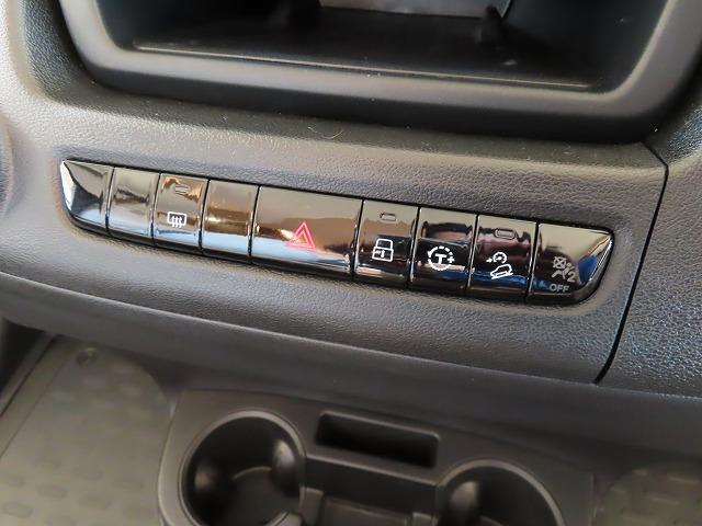 デュカト 　モービルヴェッタ　Ｋヨットテクノライン８６　２２００ｃｃディーゼルターボ　８ＡＴ　乗車４名　就寝４名温水ボイラー　ＦＦヒーター　冷蔵庫　カセットトイレ　外部電源　サブバッテリー（39枚目）