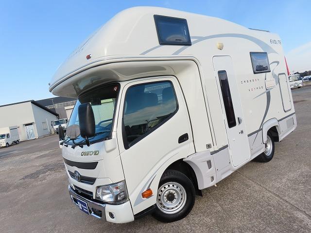 カムロード 　キャンピングカー　ナッツＲＶ　クレソンボヤージュ　エボライト　シンク　冷蔵庫　電子レンジ　トリプルサブバッテリー　走行充電　外部充電　１５００Ｗインバーター　家庭用エアコン　マックスファン（24枚目）