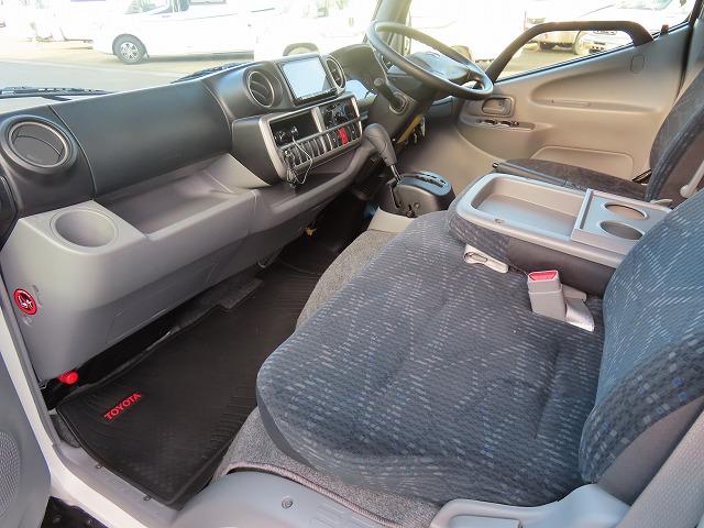 カムロード 　キャンピングカー　ナッツＲＶ　クレソンボヤージュ　エボライト　シンク　冷蔵庫　電子レンジ　トリプルサブバッテリー　走行充電　外部充電　１５００Ｗインバーター　家庭用エアコン　マックスファン（47枚目）